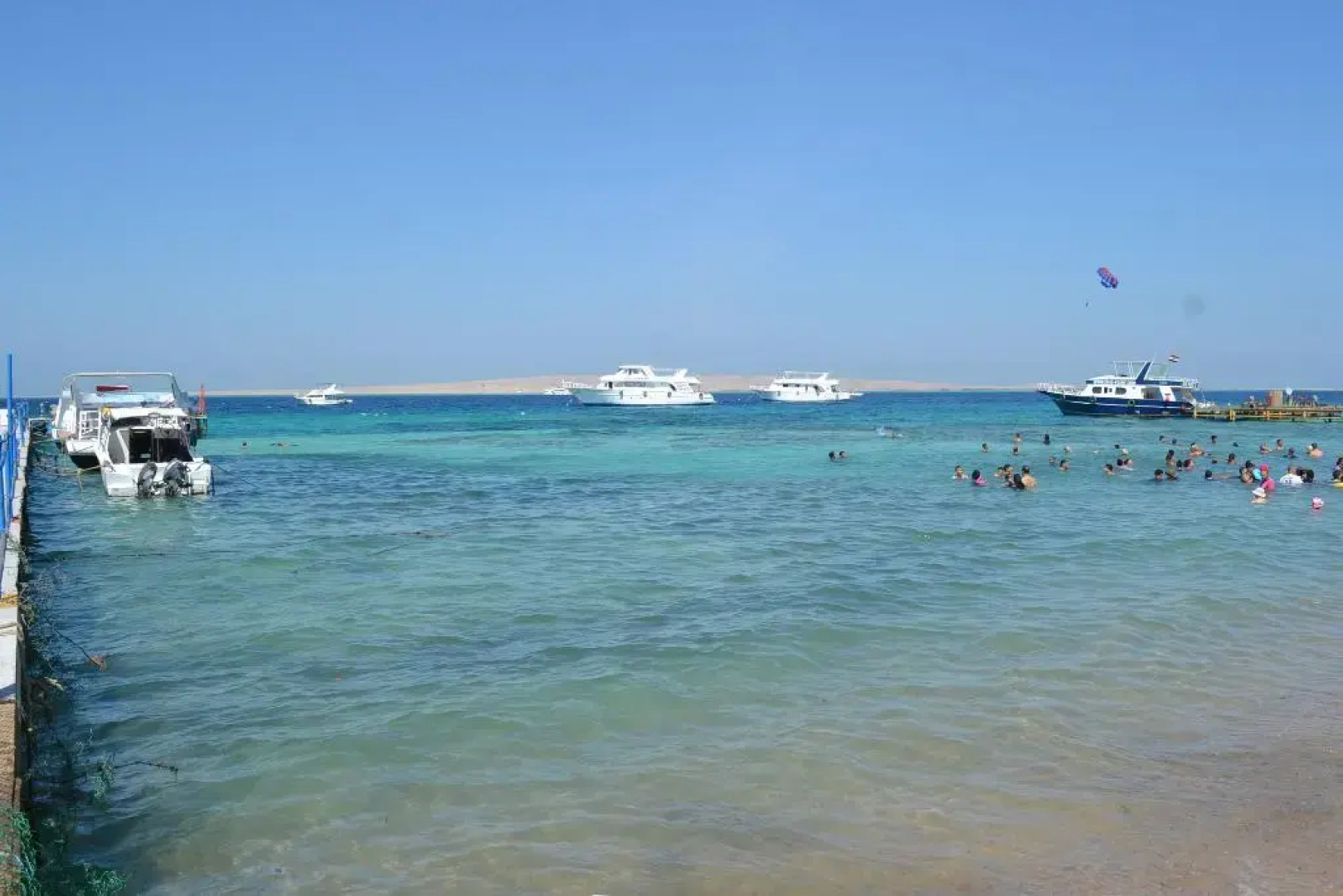 Dexon – Roma Hotel