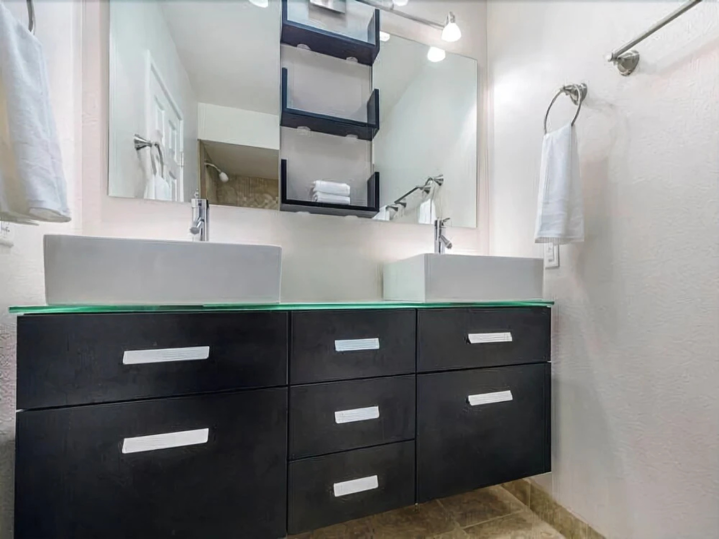 The Hideout at Sandstone Villas