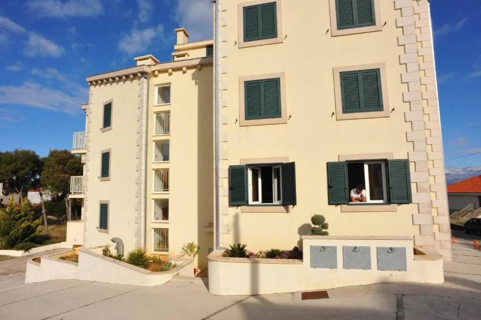 Apartments Barbara Sutivan