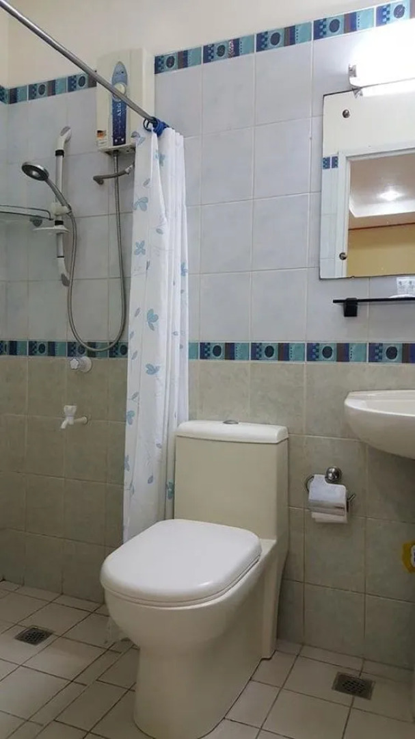 Dumaguete Snowman Resort and Dive Center