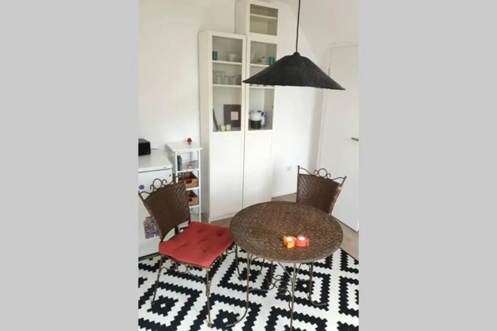 Carl 7 - Ruhig, Bezaubernd, Eigen