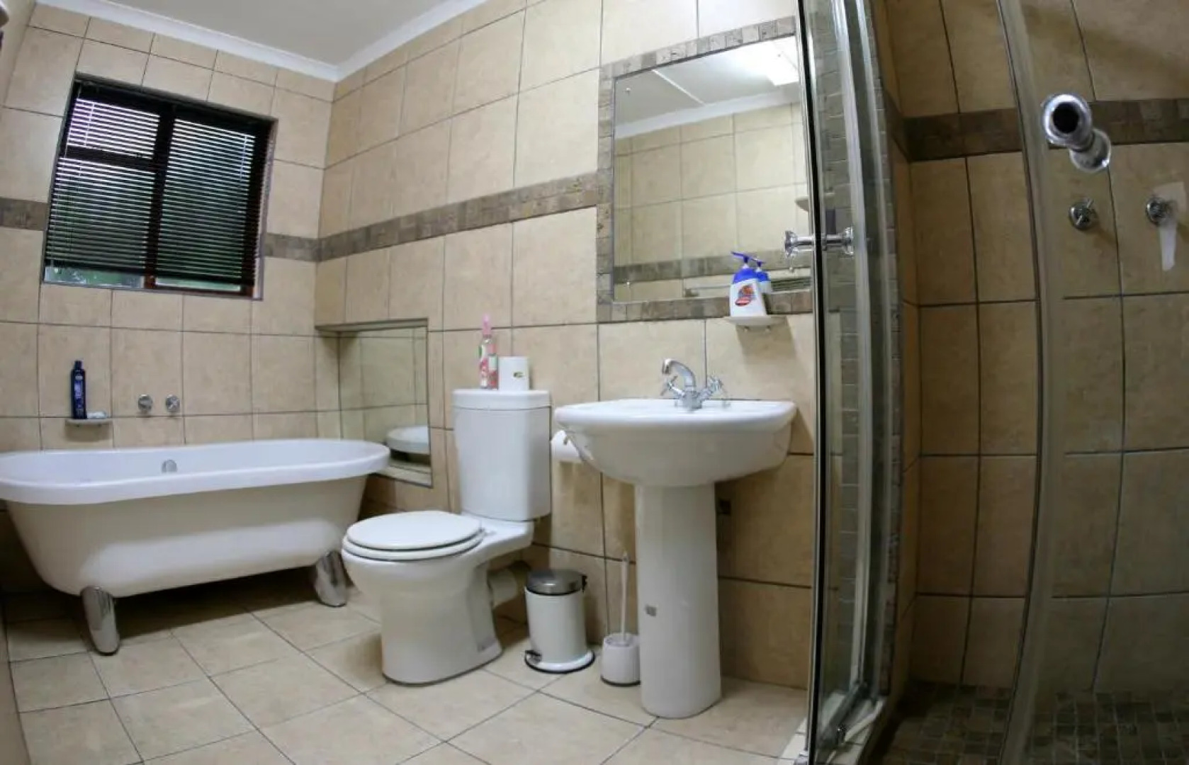 Mountain Dew Guest House