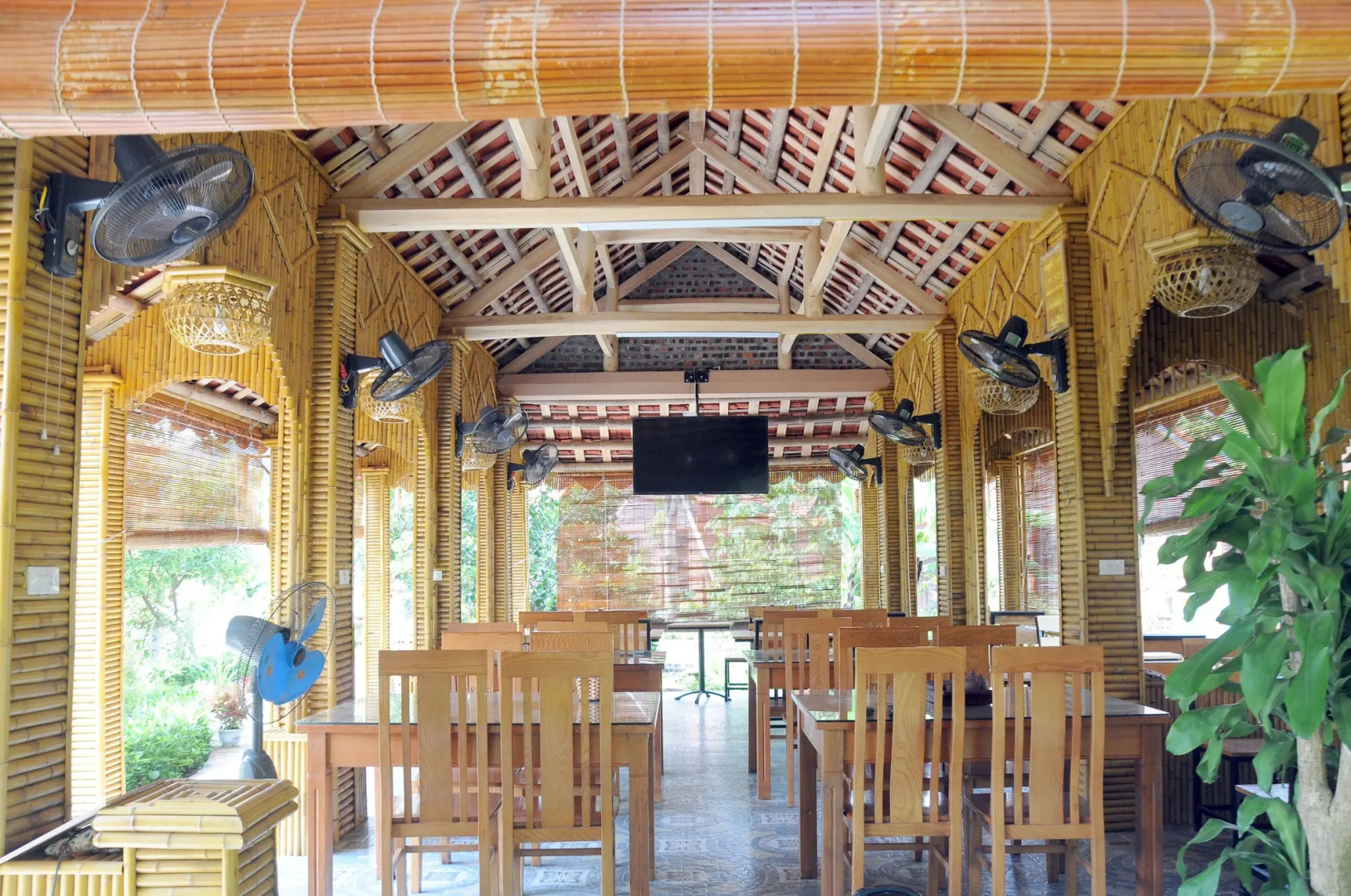 Tam Coc Green Garden Bungalow