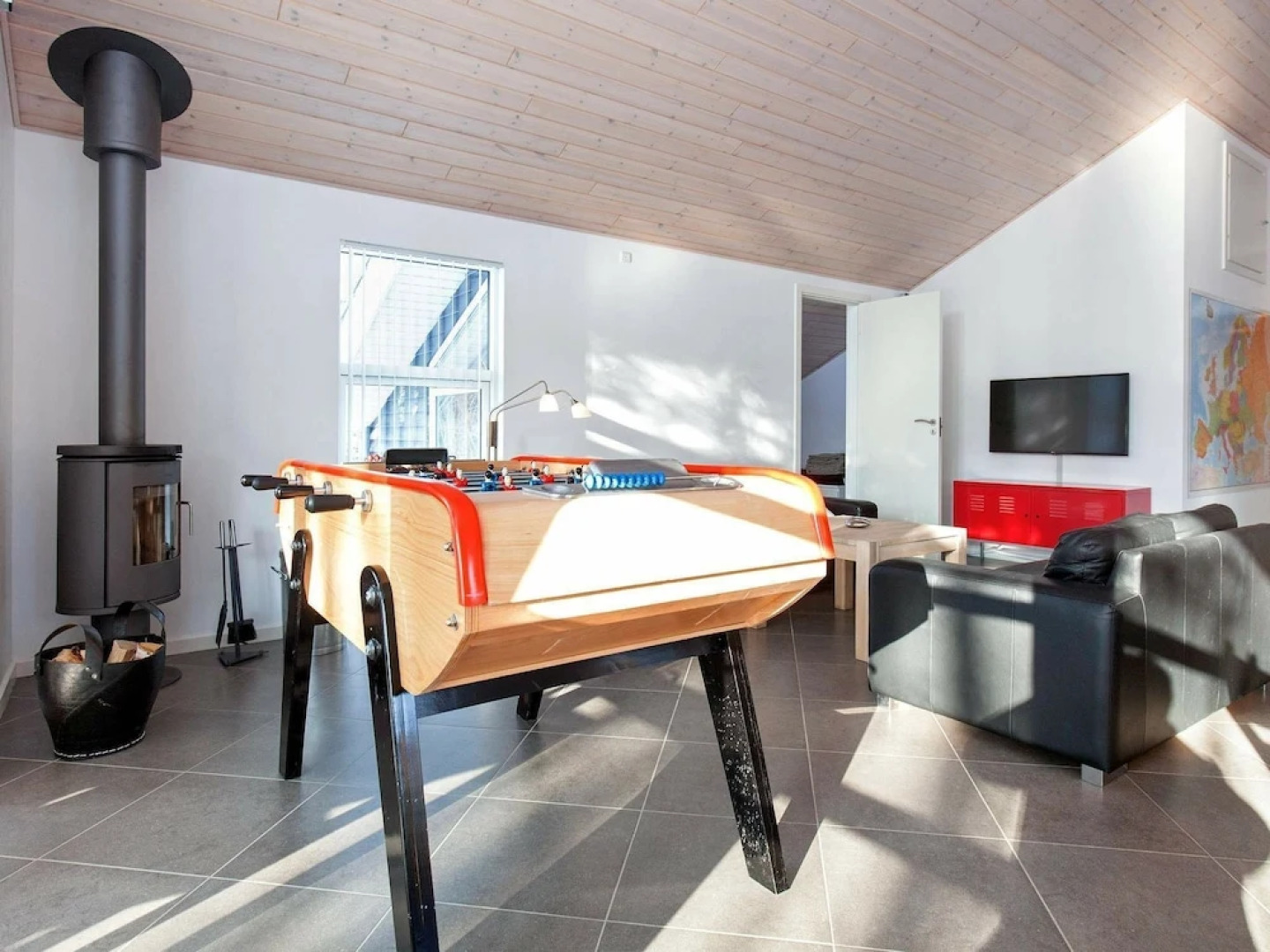 Modern Holiday Home in Zealand with Hot Tub