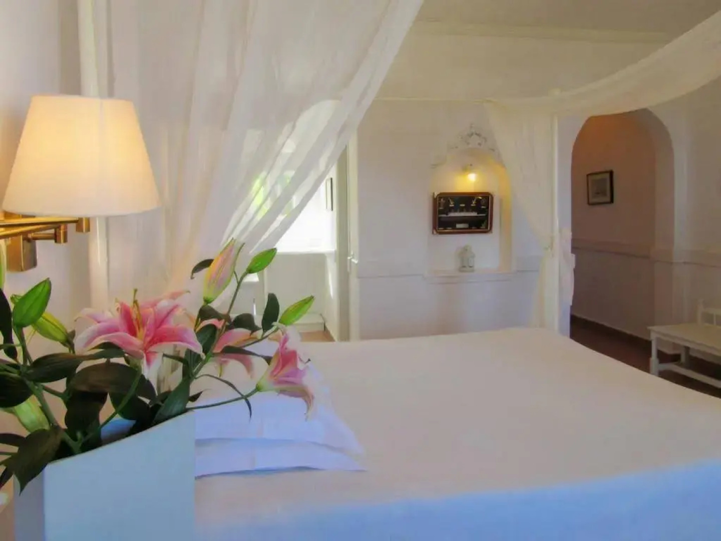 Porto Scoutari Romantic Hotel