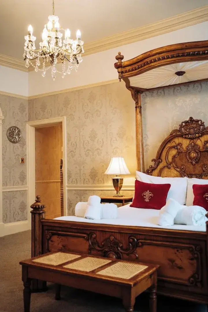 The Royal Lion Hotel