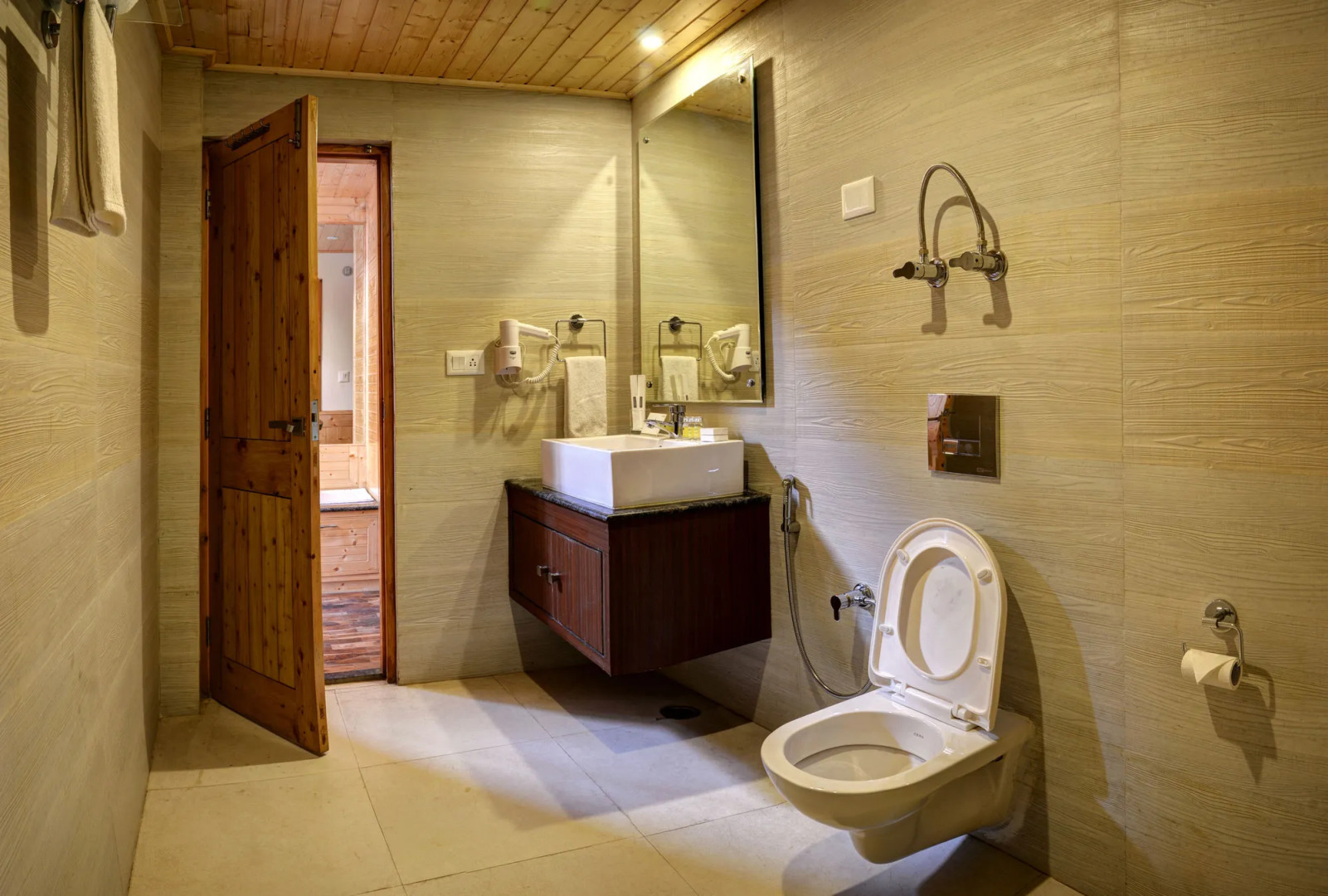 Chandertal Regency Hotel & Spa, Manali