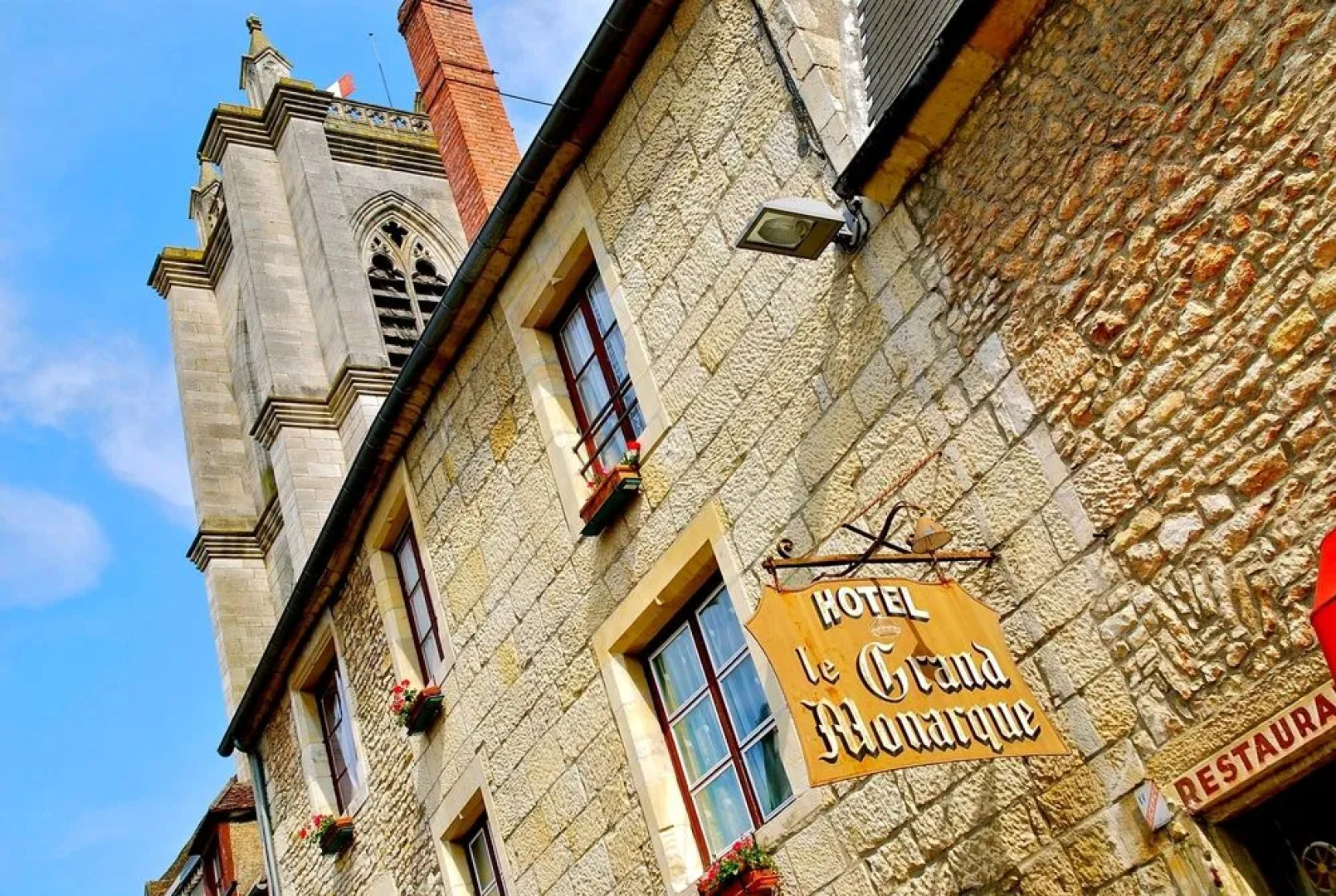 Hotel Restaurant le grand monarque