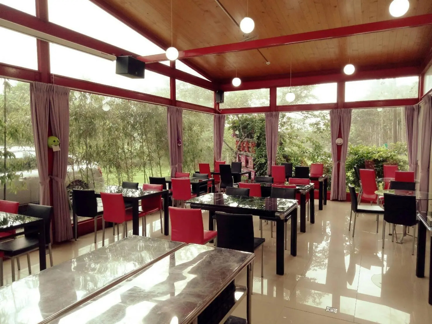 Dindai Cherry Blossom Resort