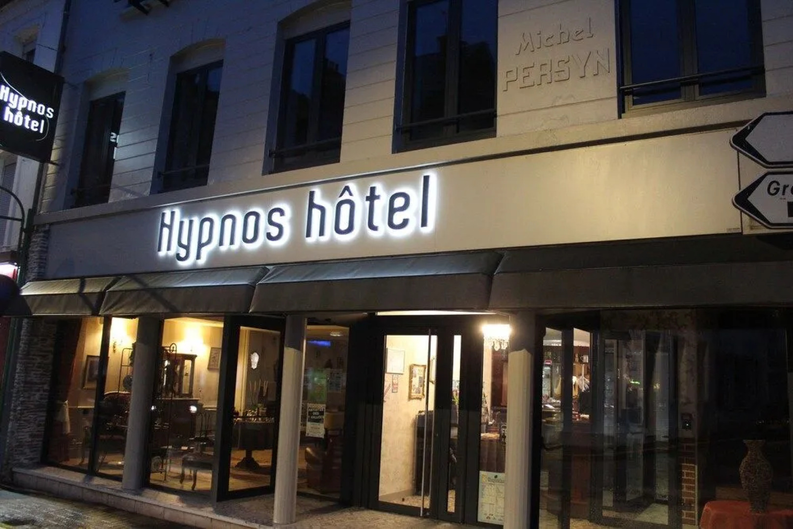 Hypnos Hotel