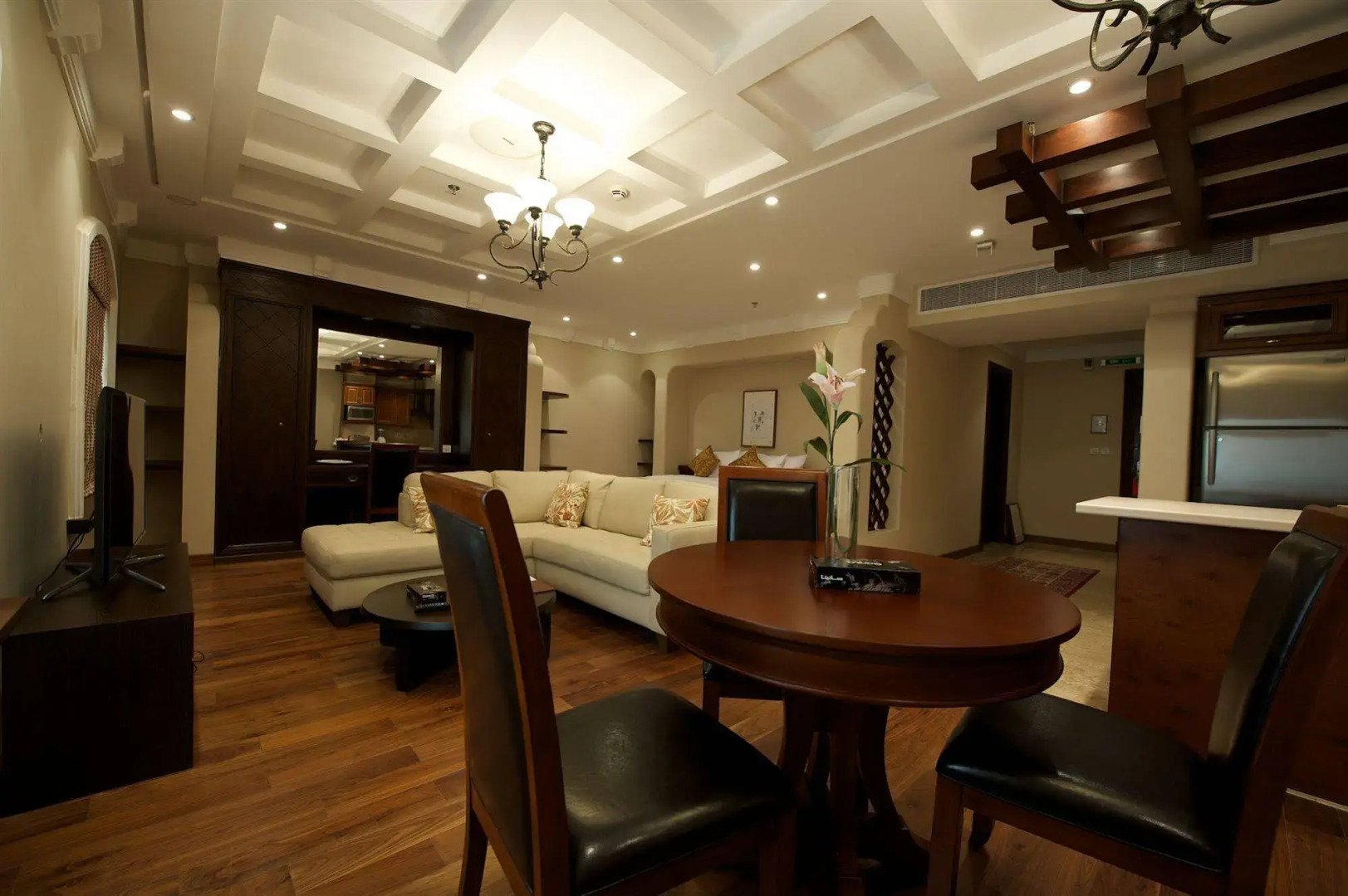 Rawasi Hotel Apartments الرواسي للشقق الفندقية