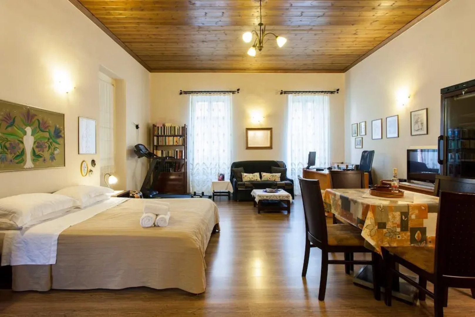 Agatharchou 2 in Athens