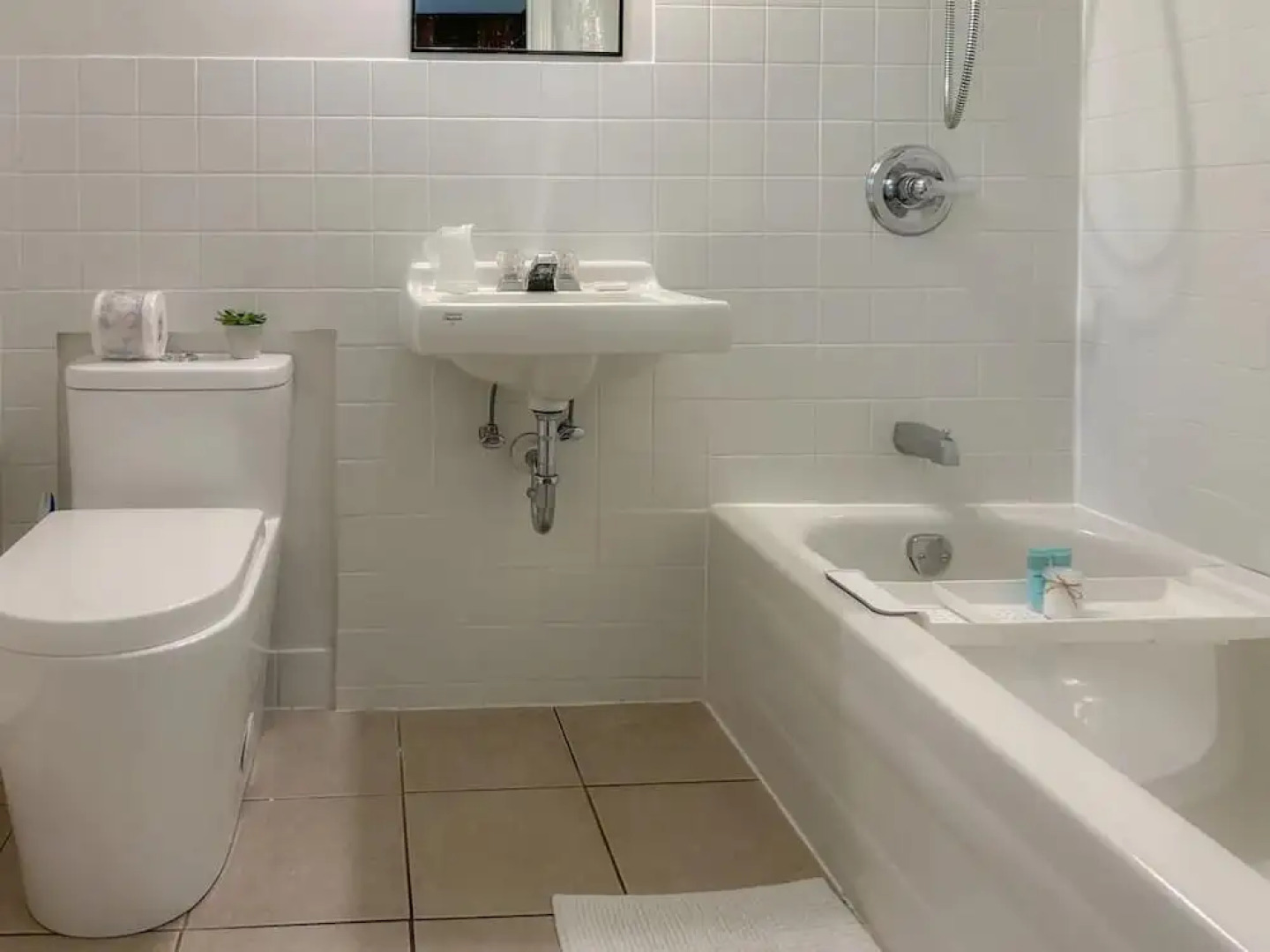 Barefoot Villas Room 4 Cedar