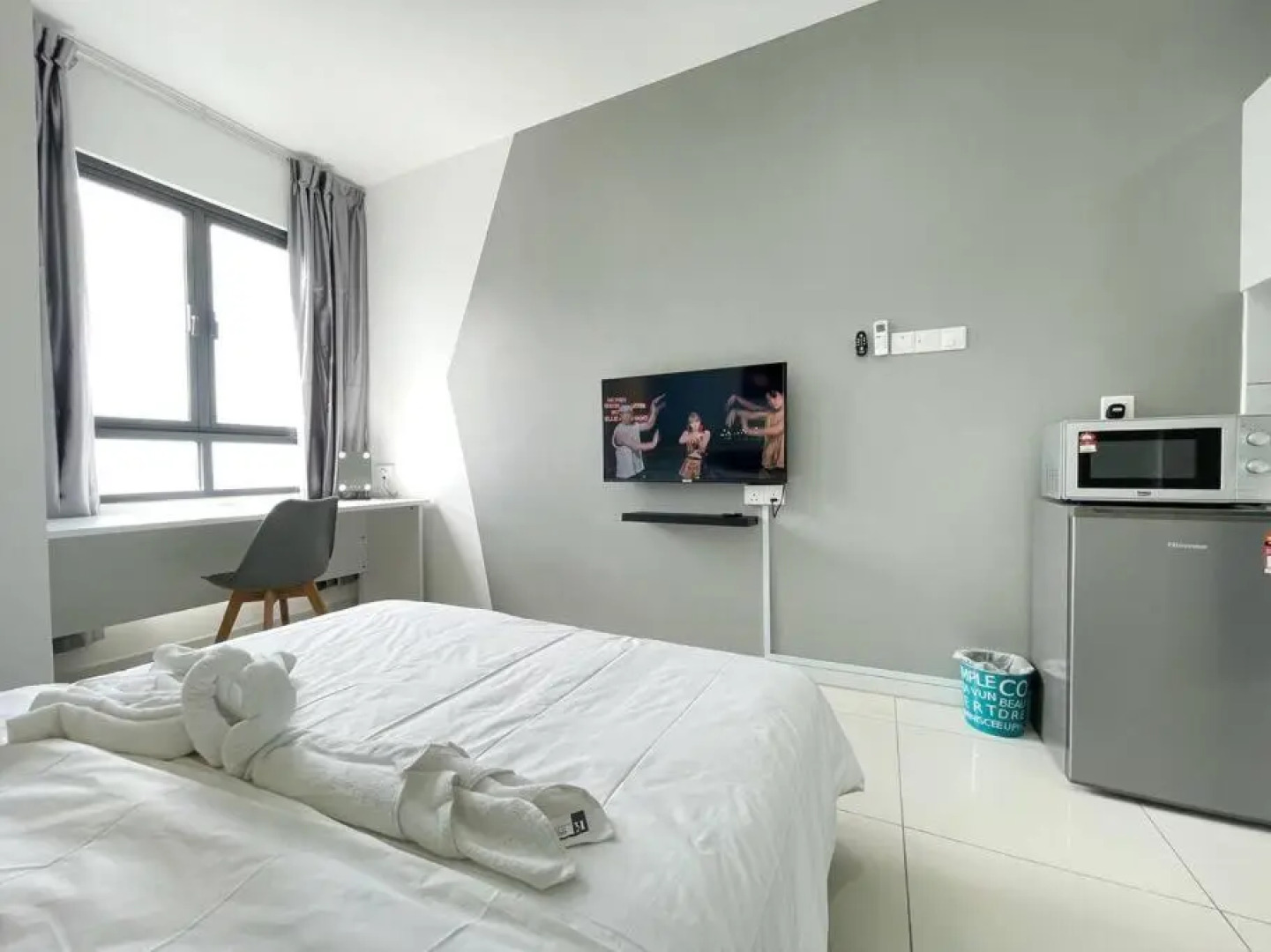#HS 2Bedroom S&THomez 盛婷民宿 Horizon Suite WiFi&NetFlix KLIA