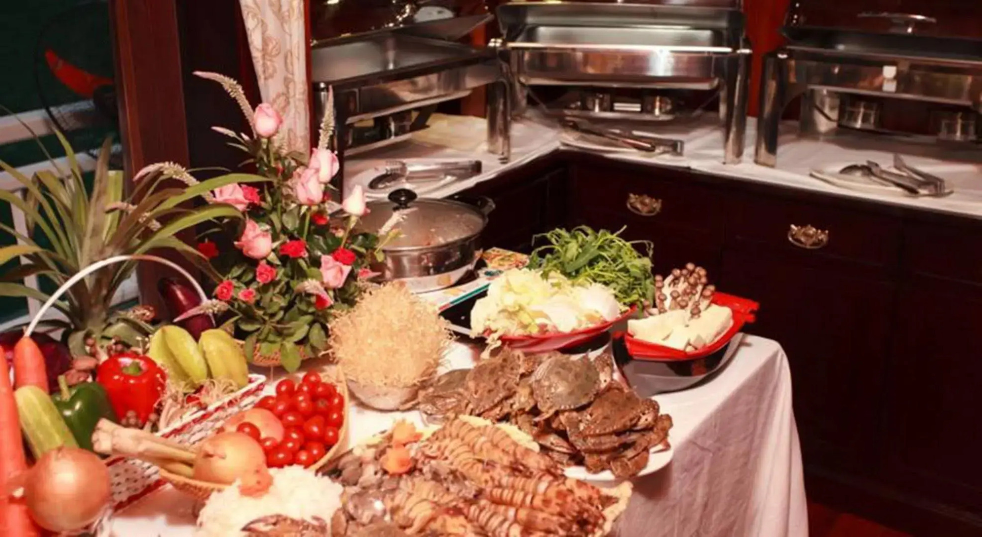 Viola Cruise Halong Bay