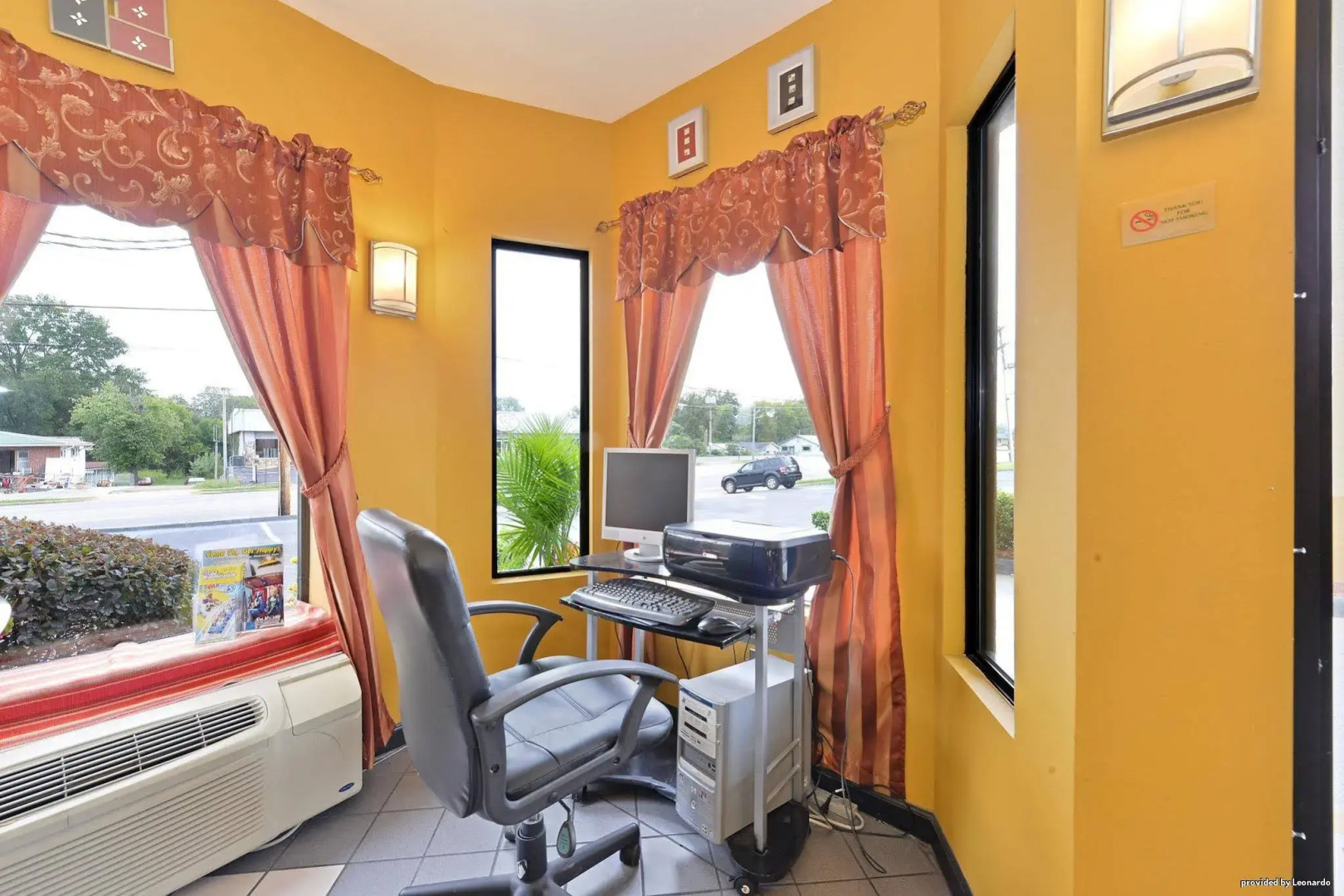 Econo Lodge Inn & Suites near Chickamauga Battlefield