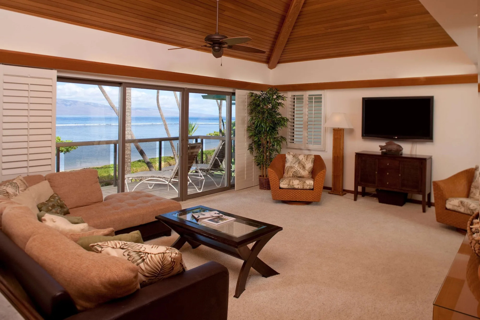 Puunoa Beach Estates, a Destination by Hyatt Residence