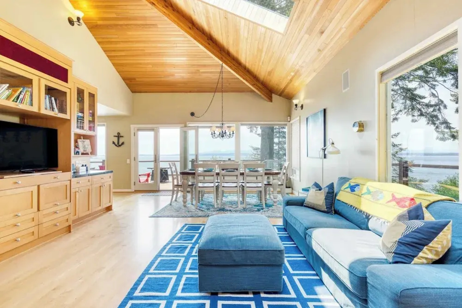 Barranco by Avantstay Stairway to Beach + Views