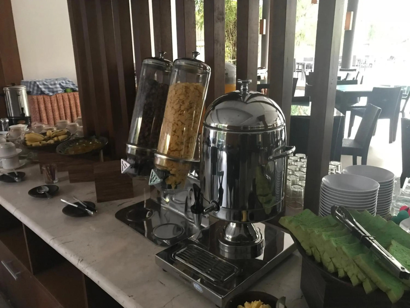 Surya Kencana Seaside Hotel