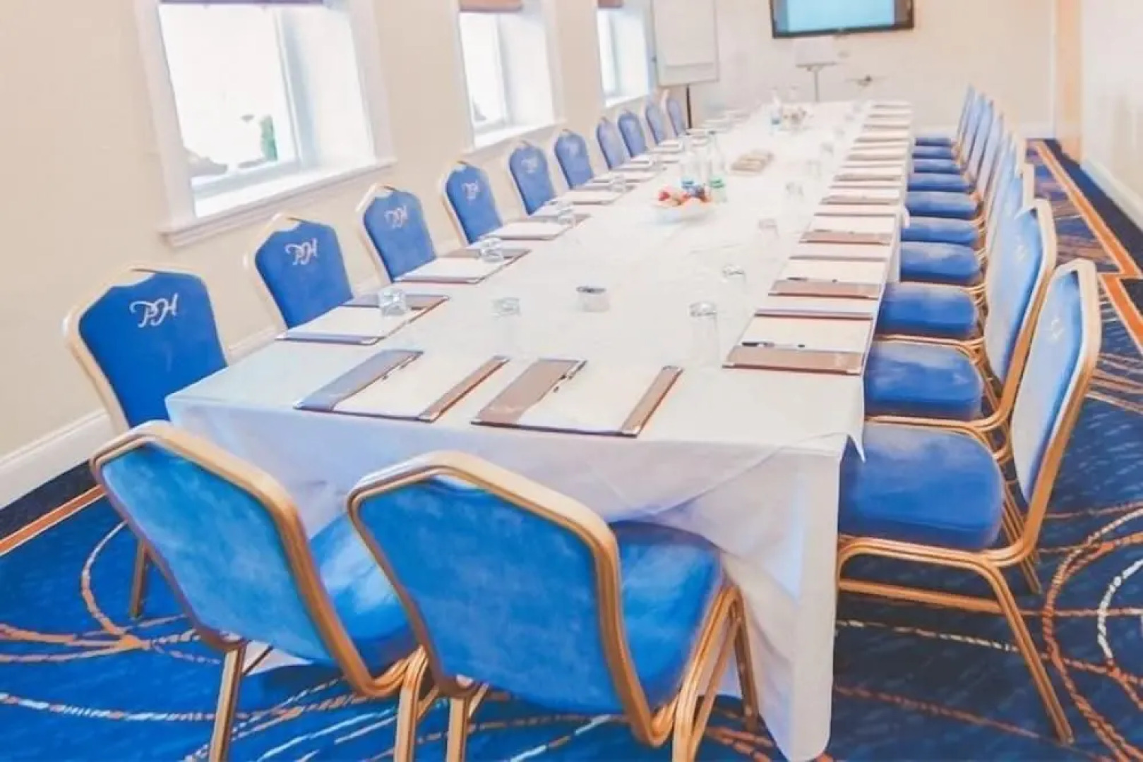 Ramada Resort by Wyndham Park Hall Wolverhampton