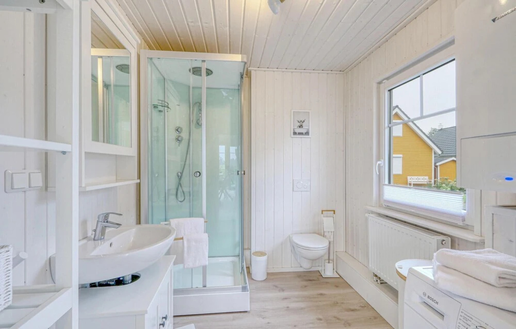 Stunning Home in Zerpenschleuse With 2 Bedrooms and Wifi