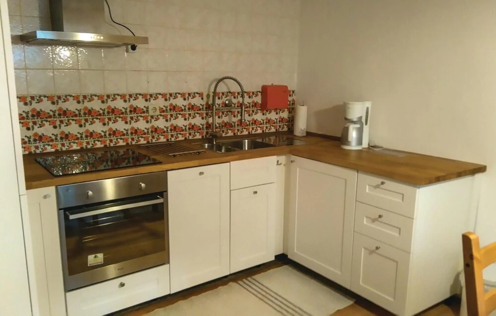 Nice Home in Oos With 3 Bedrooms and Wifi