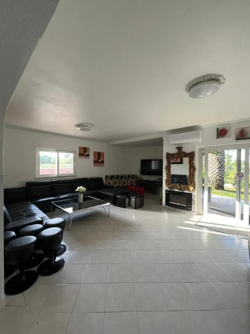 La Villa Paradis Pera