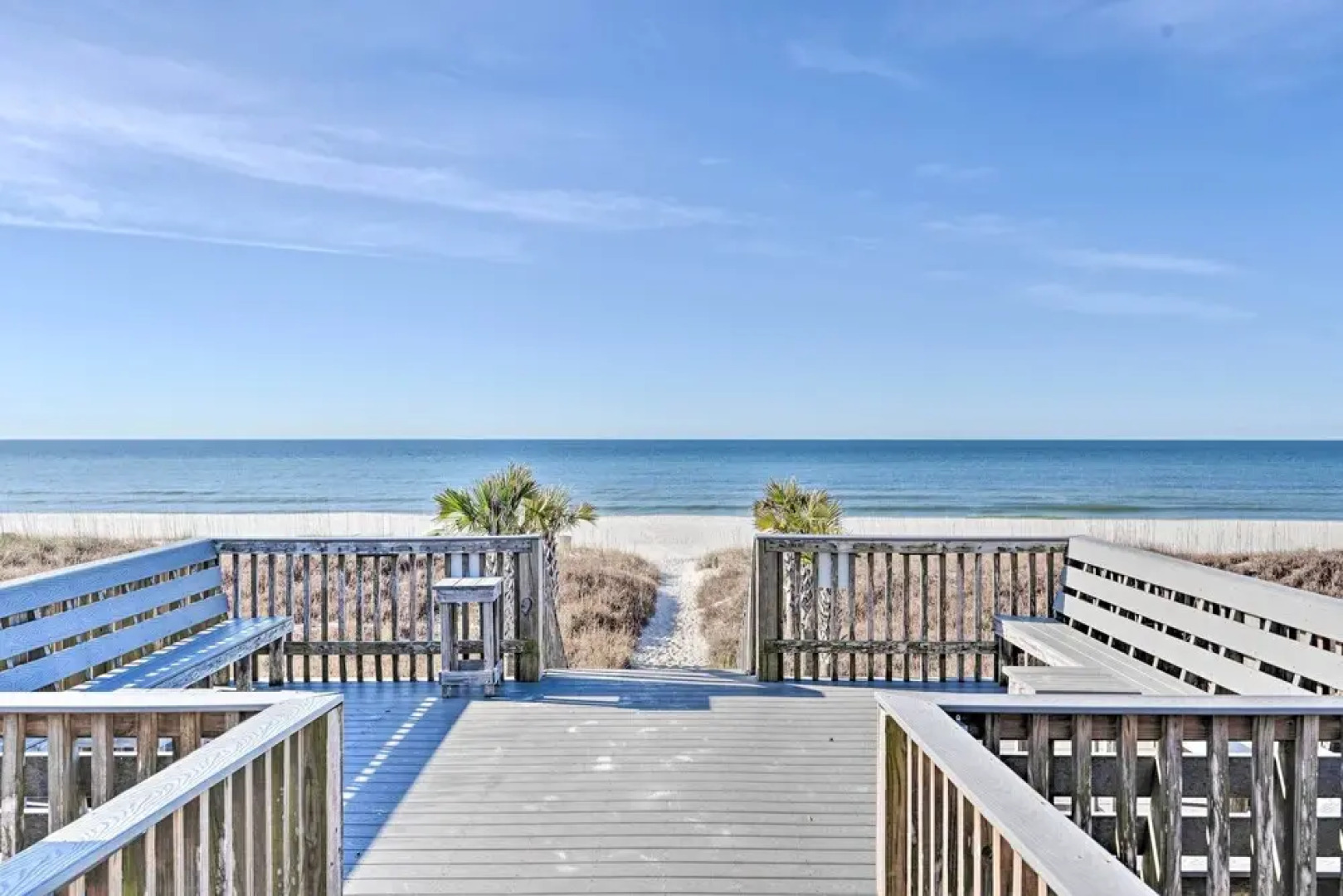 PCB Escape w/ Pool & Beach Access, Beach Chairs!