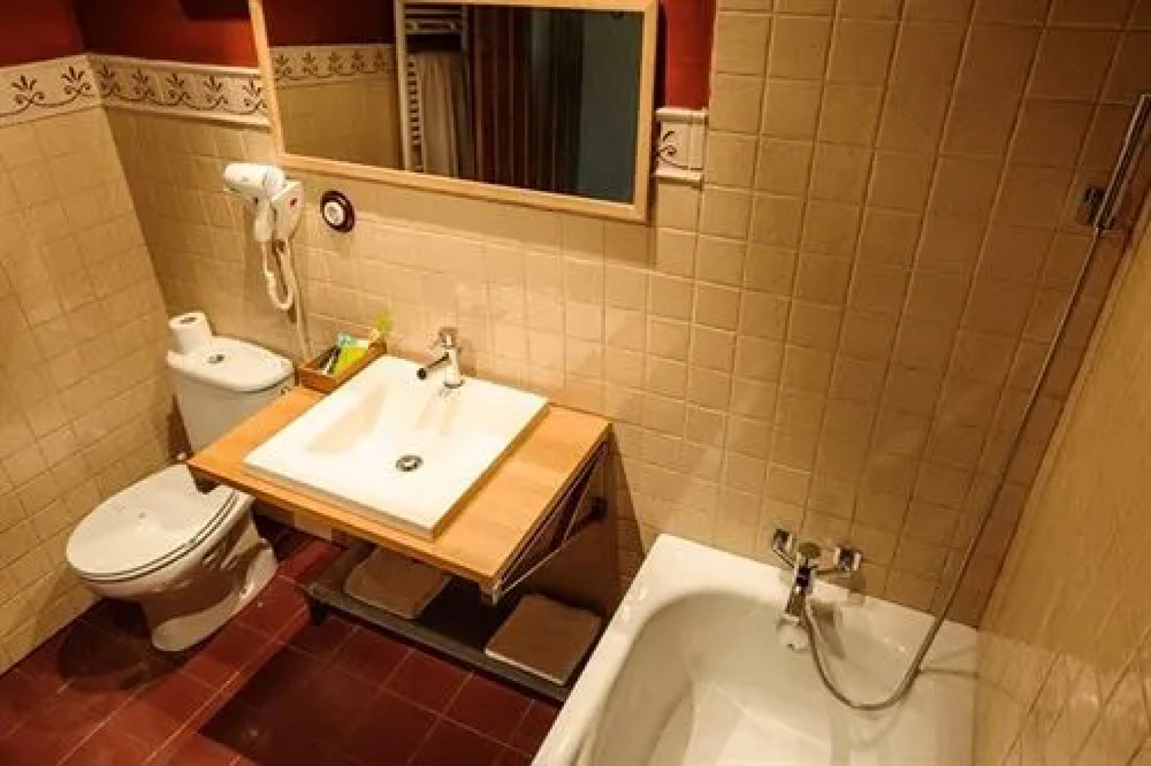 Hotel La Casa Del Rio