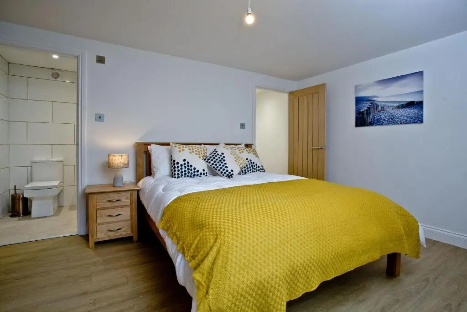 The Barn, 21 At The Beach, Torcross
