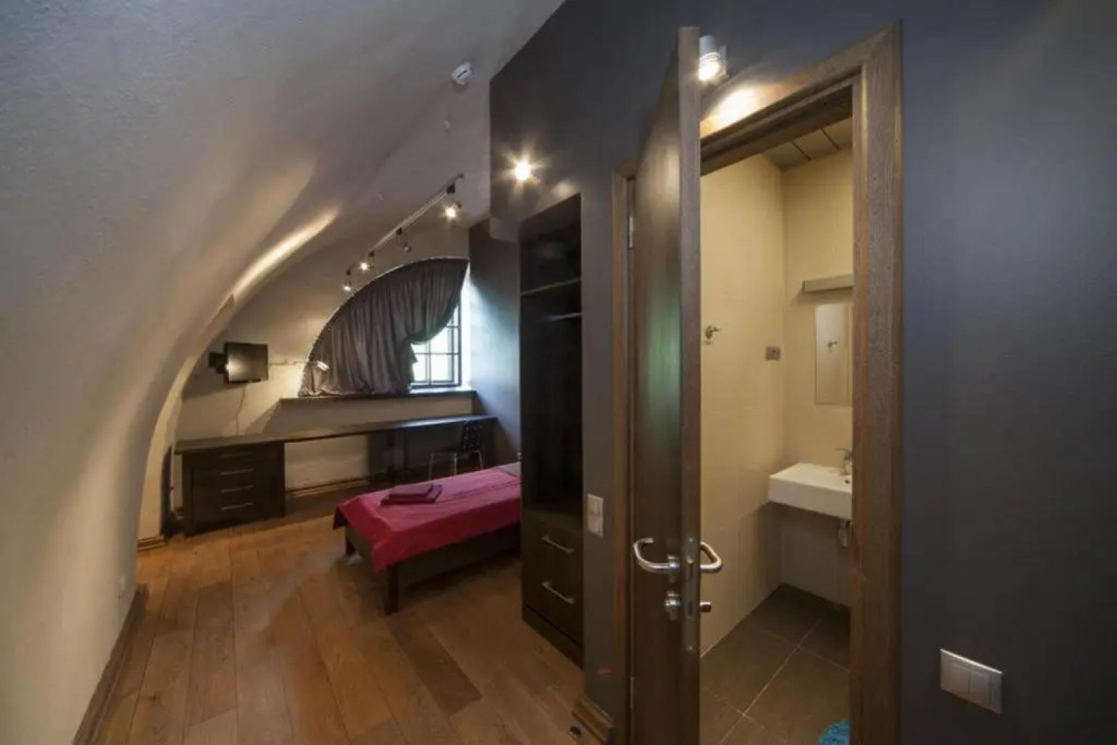 Daugavpils Mark Rothko Art Center residences