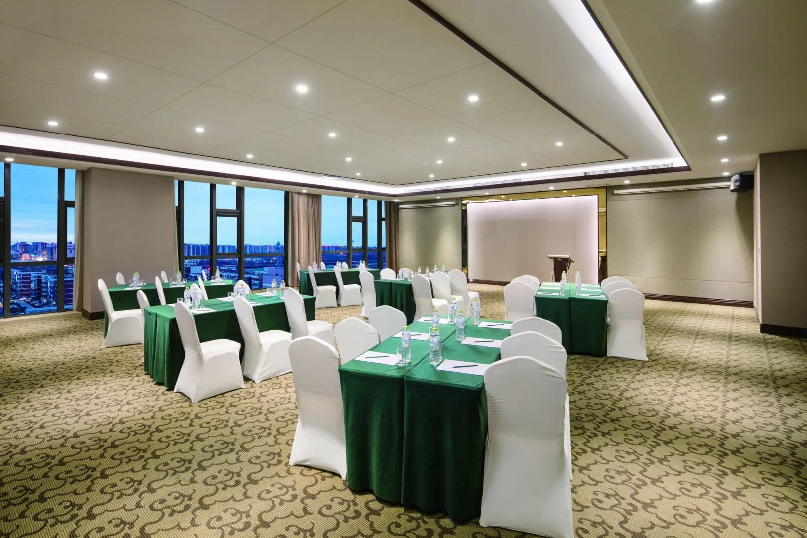 Holiday Inn Beijing Airport Zone by IHG