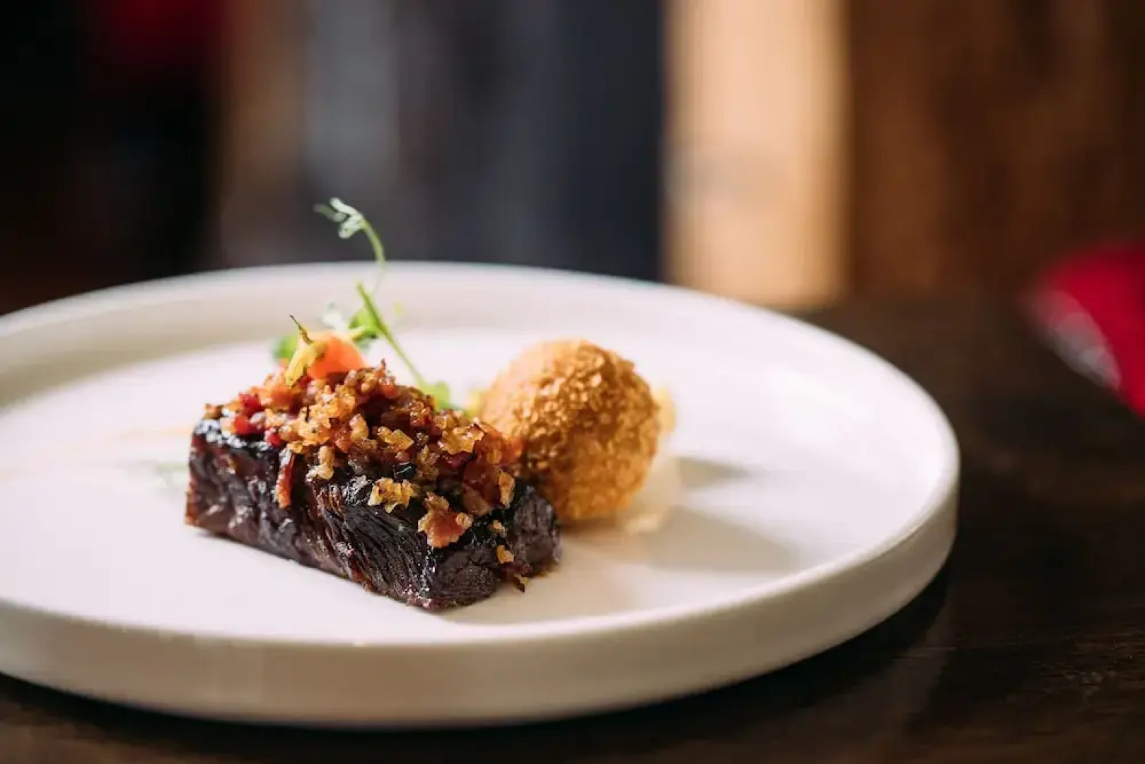 The Valley Hotel & Carriage Gardens