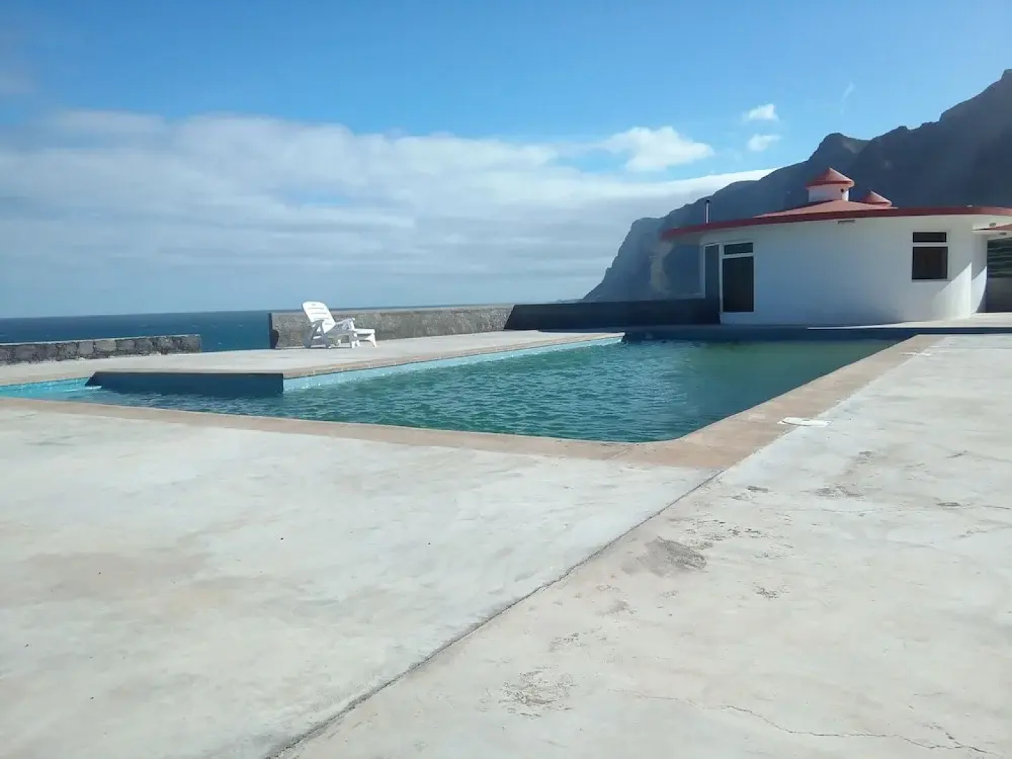 Questel BronQ Eco Lodge