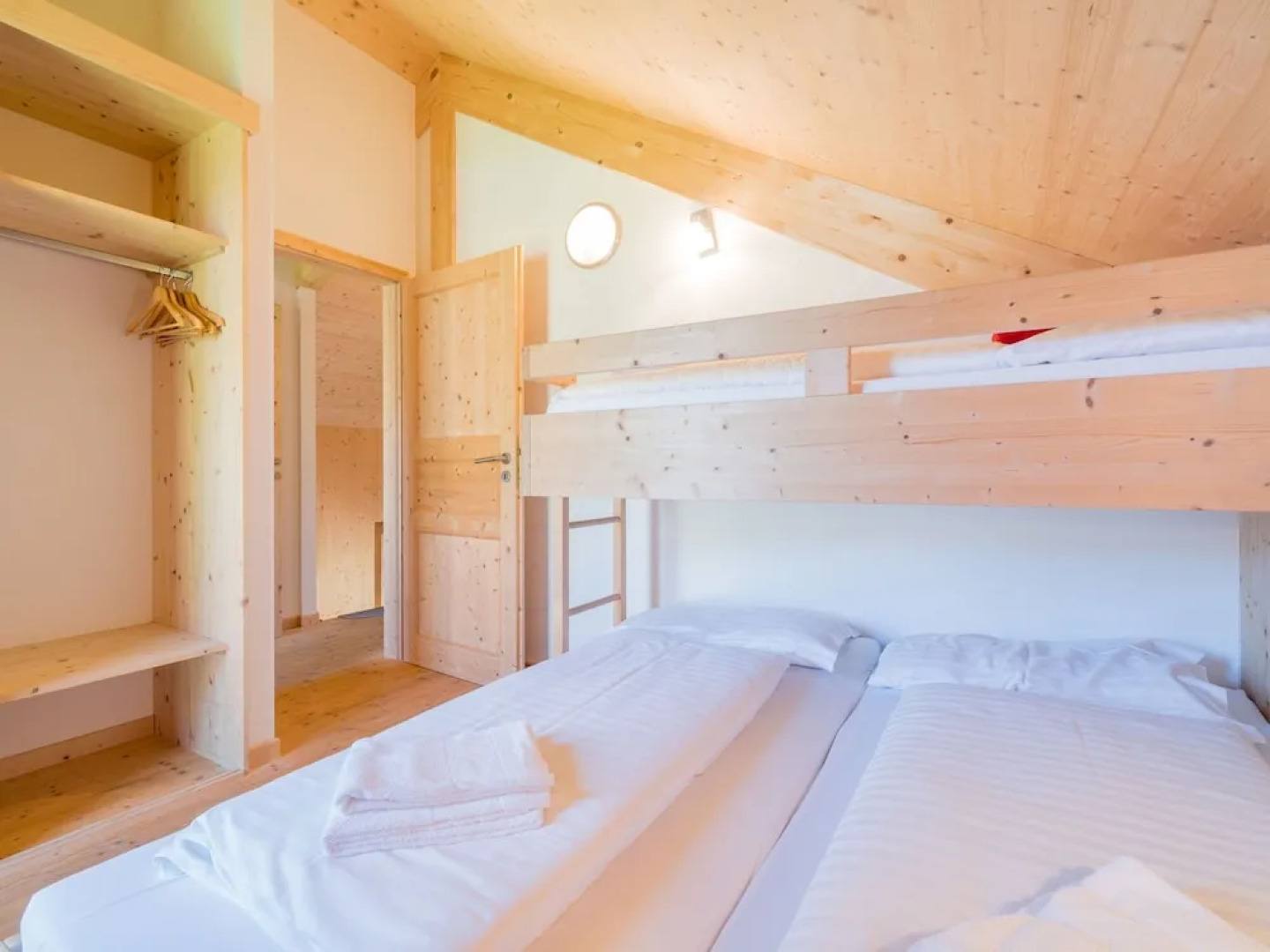 Luxurious Chalet Near Ski Area in Murau