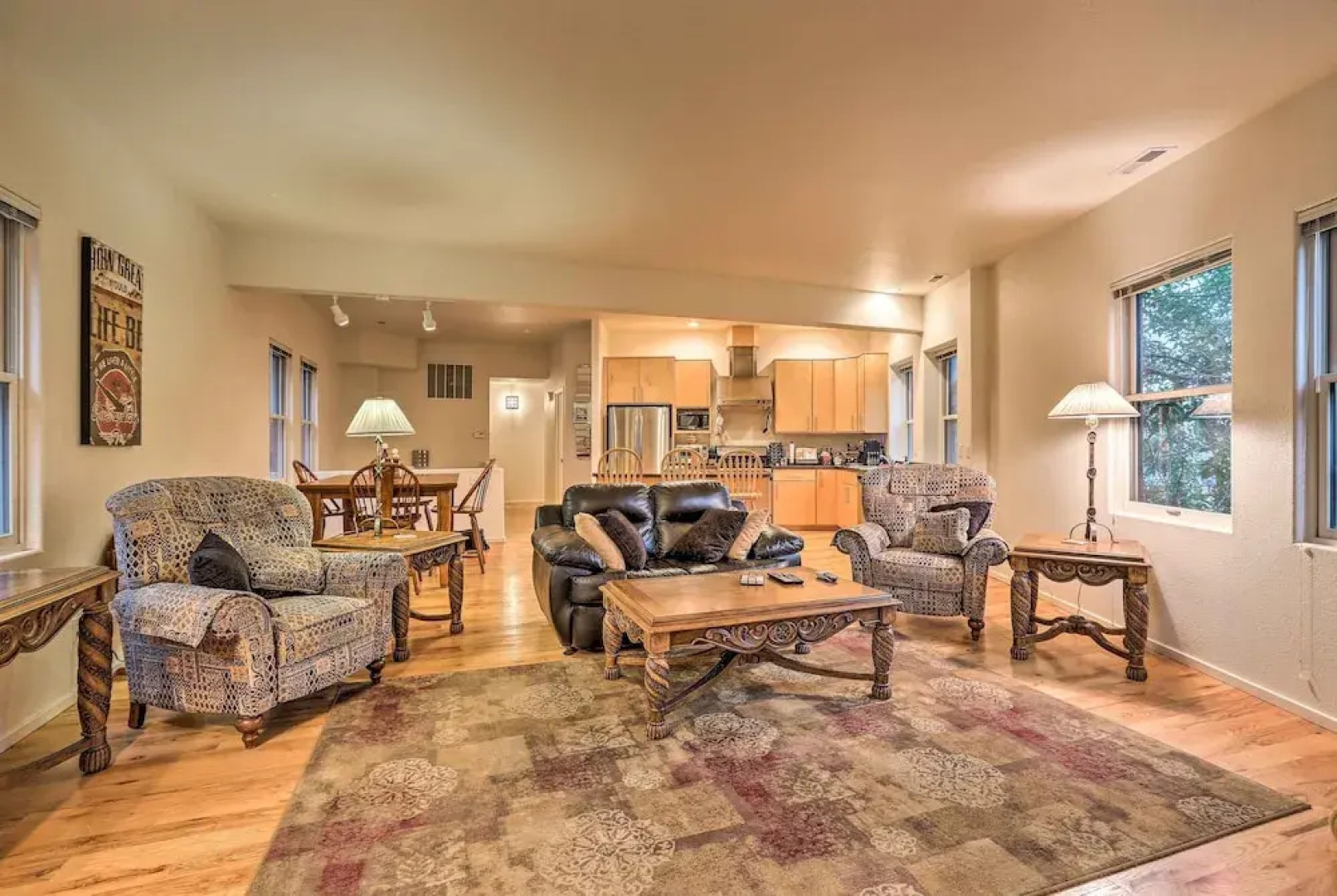 Downtown Manitou Springs Home: Tranquil Creek View