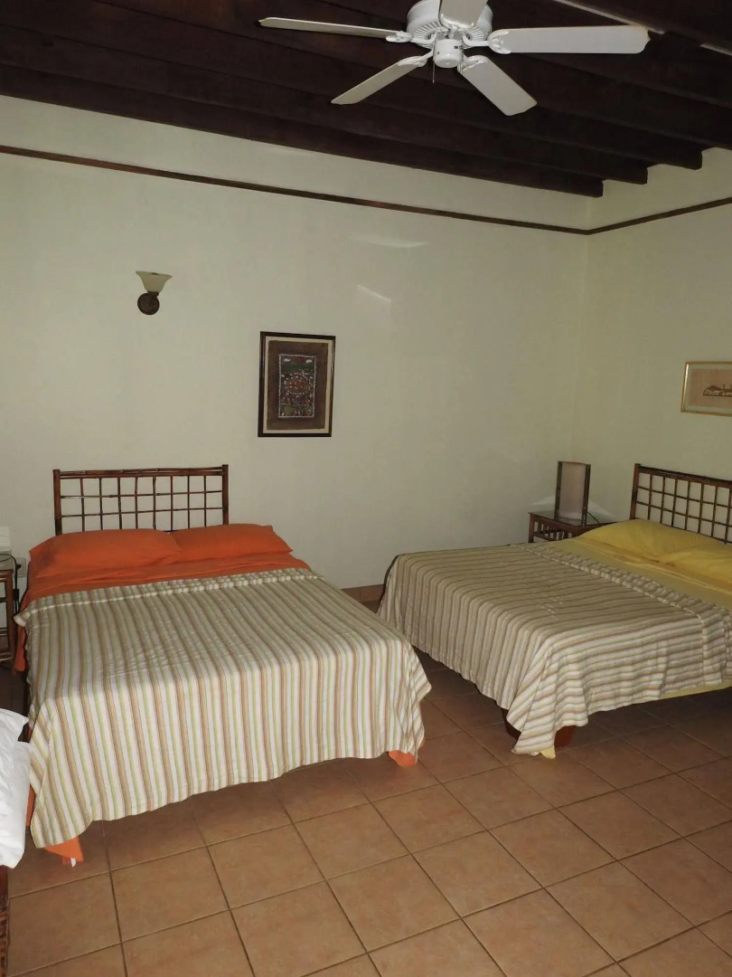 Playa Negra Guesthouse