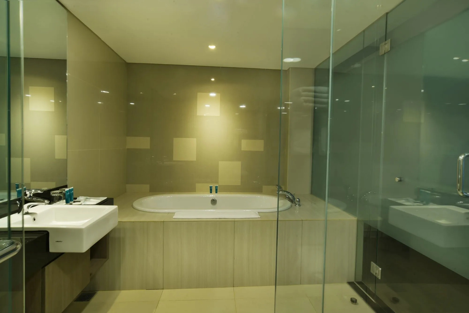 The 1O1 Palembang Rajawali