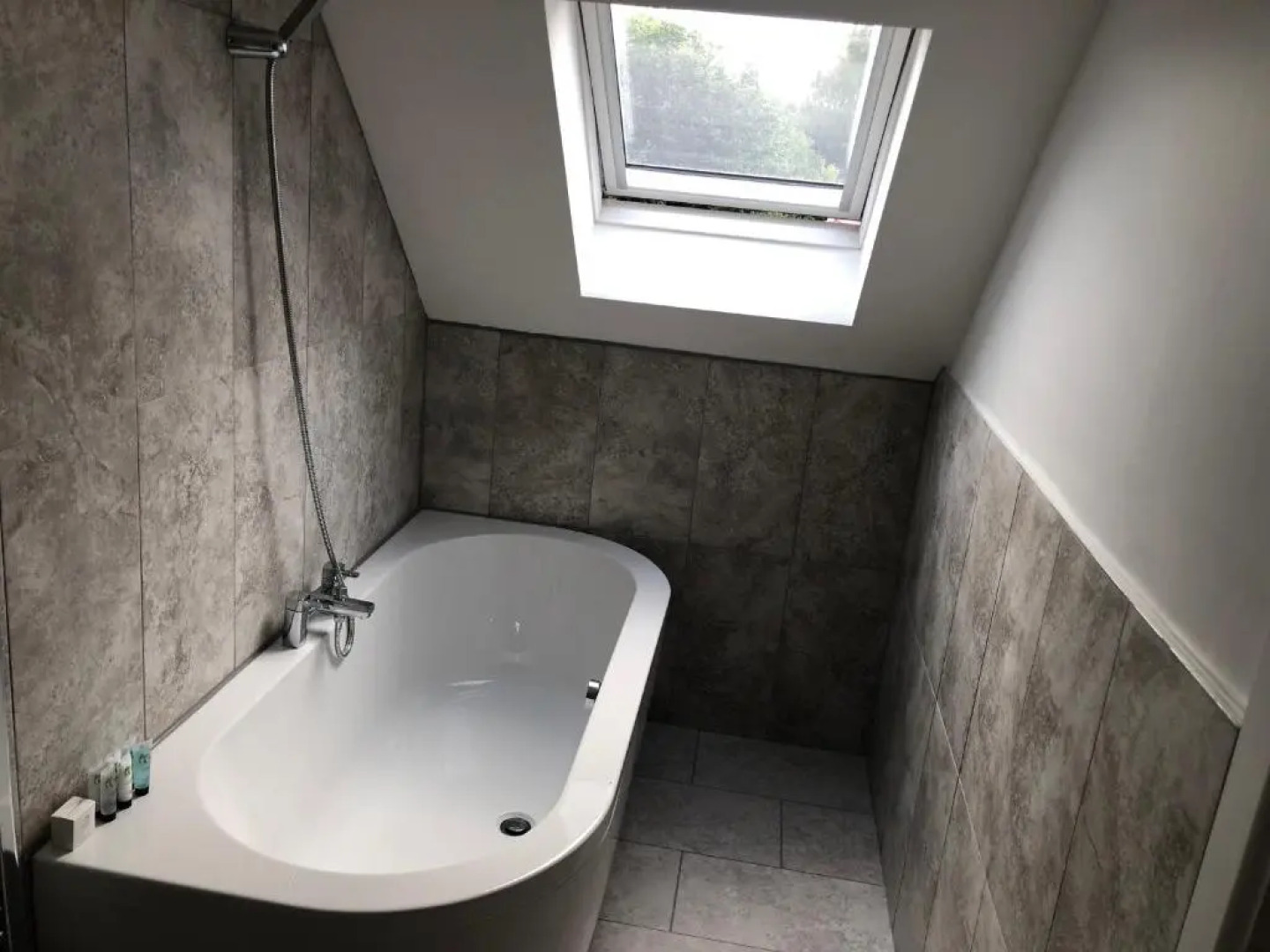 Hamilton Arms Suites