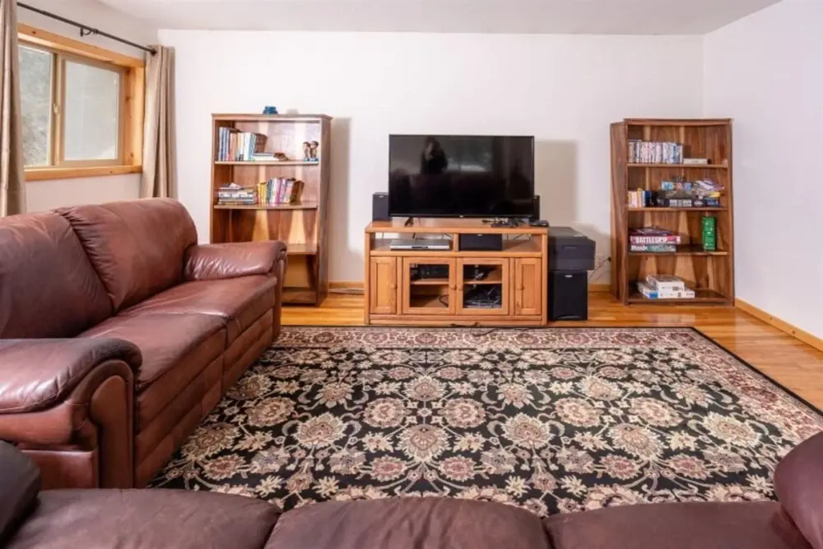 The Smitty Place by Casago Mccall - Donerightmanagement