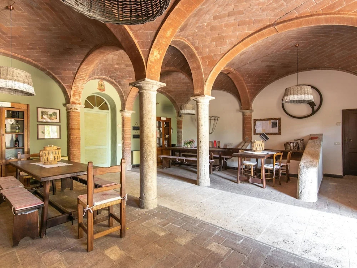 Secluded Apartment in Rapolano Terme with Garden
