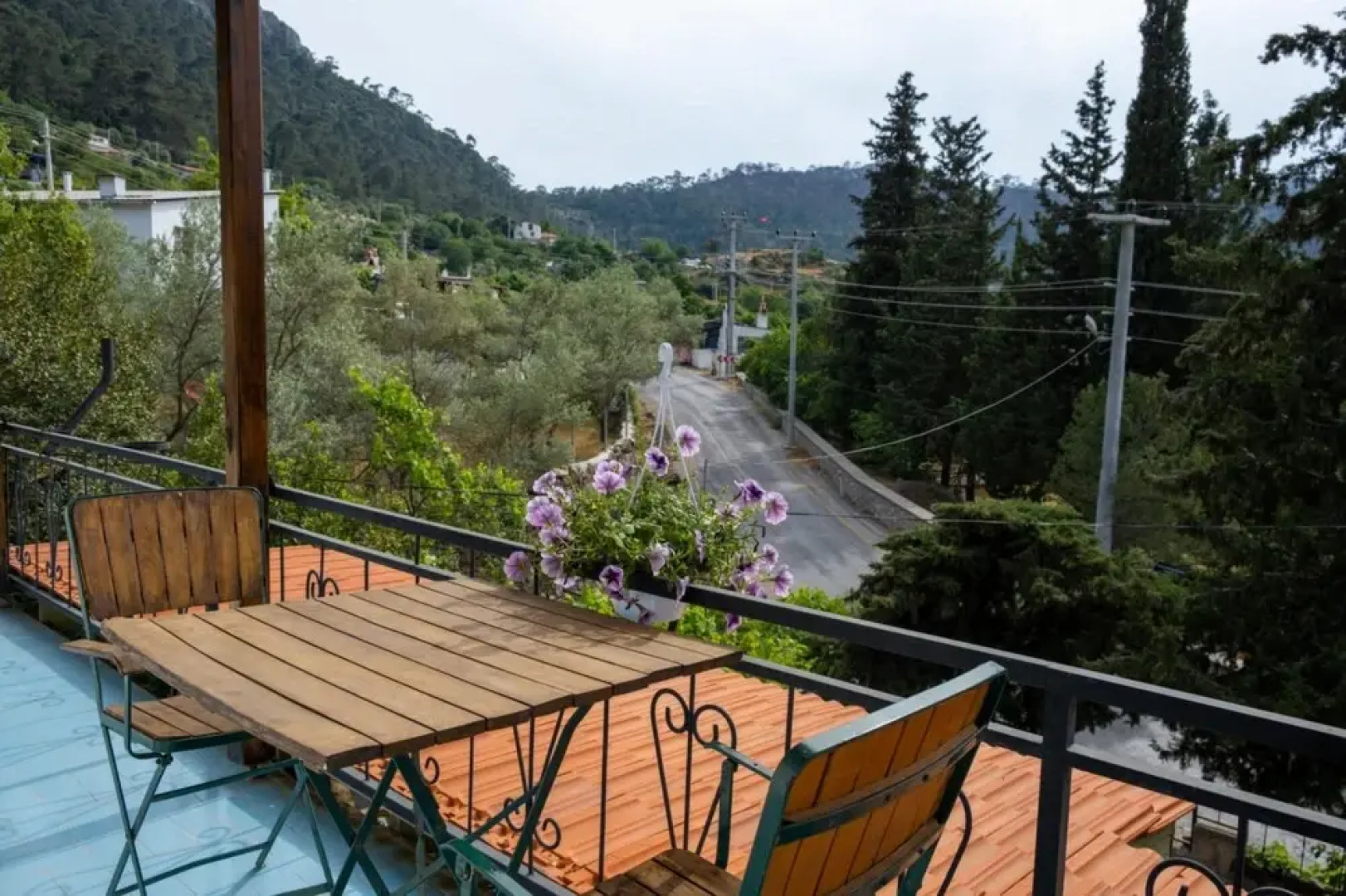 Flat 5 km to Beach With a View in Marmaris