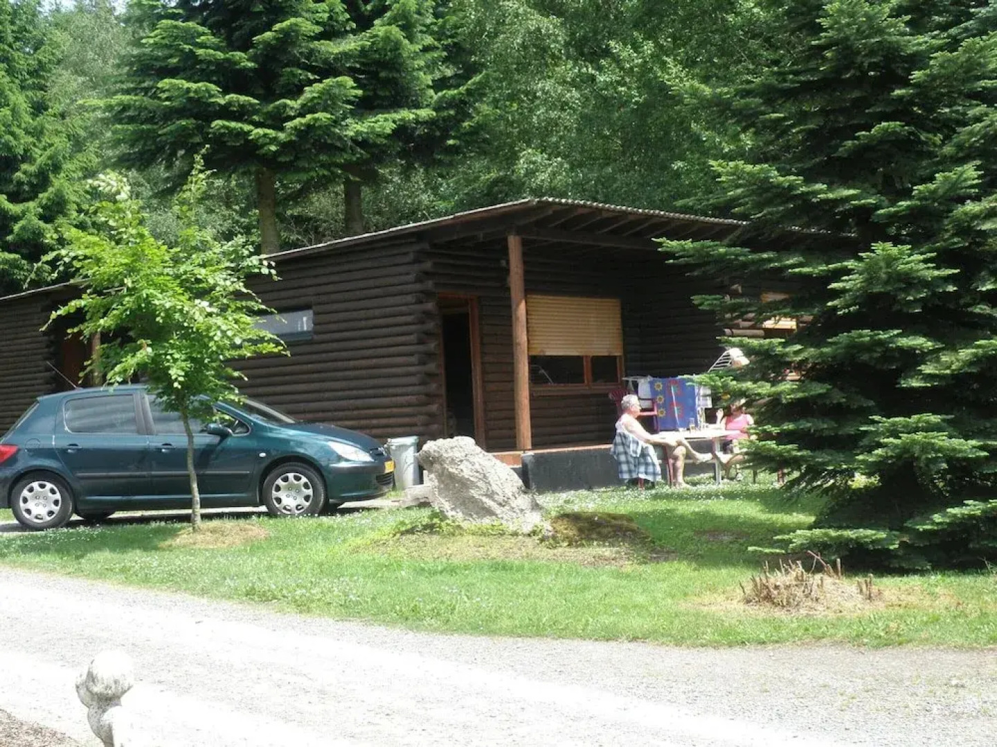 Tidy Furnished Wooden Chalet near Forest