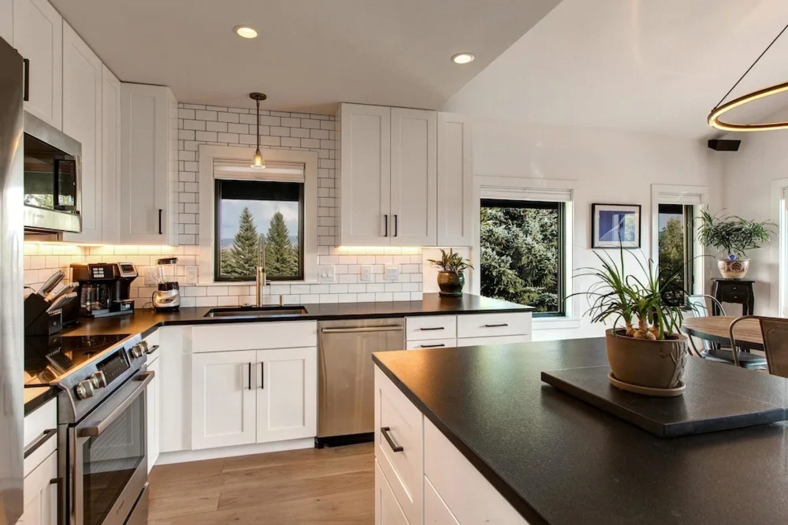 Abode at Rendezvous Retreat Home