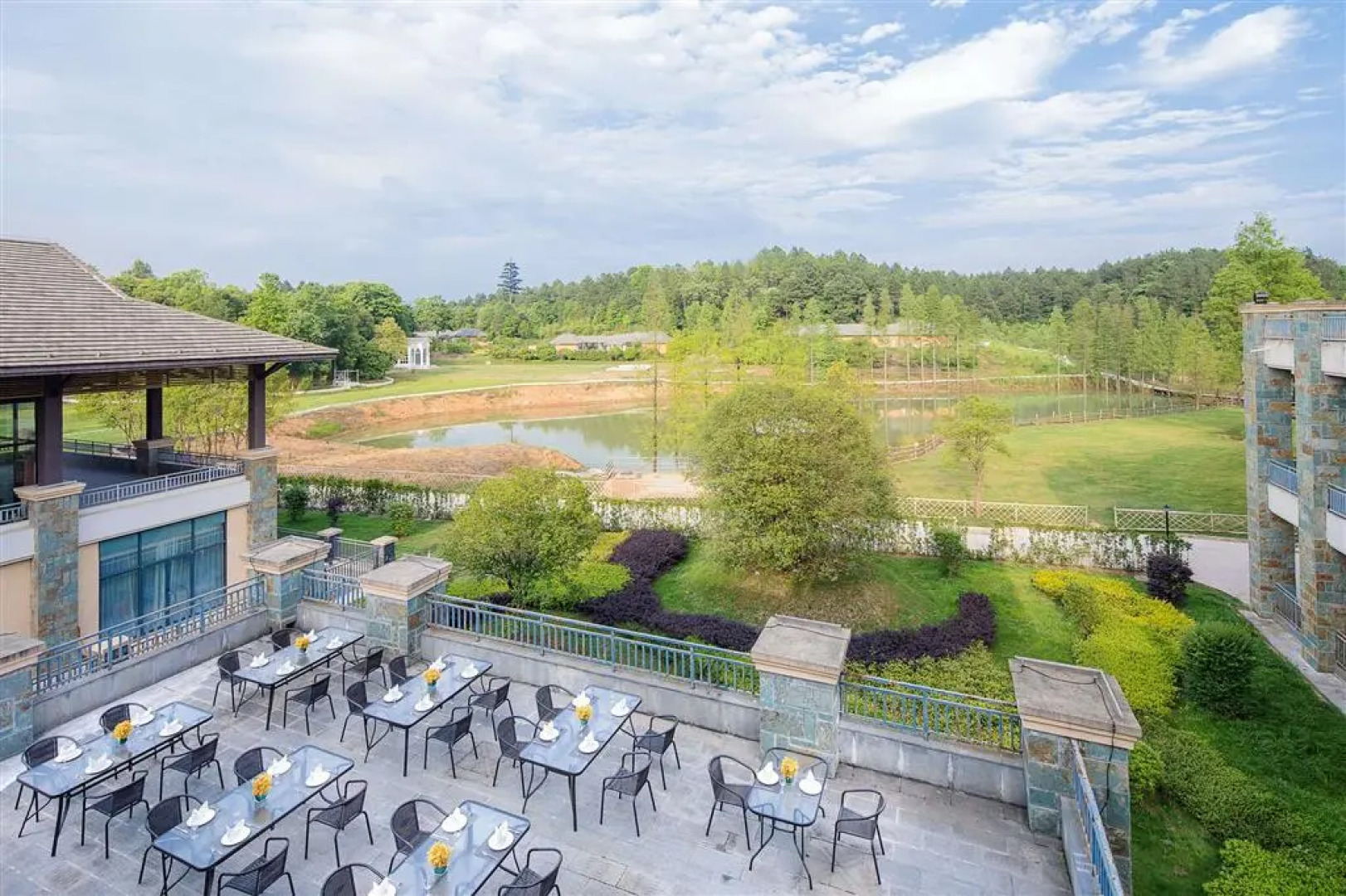 Ramada Xianning Chongyang