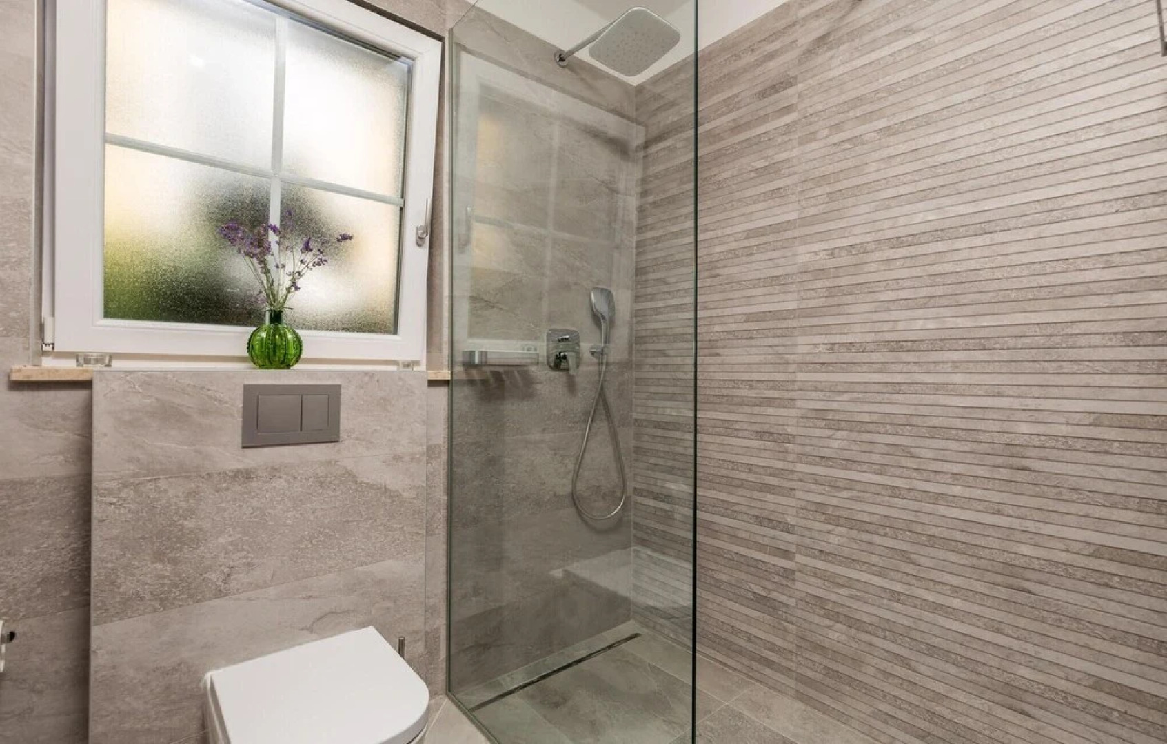 Nice Home in Kornic With 3 Bedrooms, Wifi and Outdoor Swimming Pool