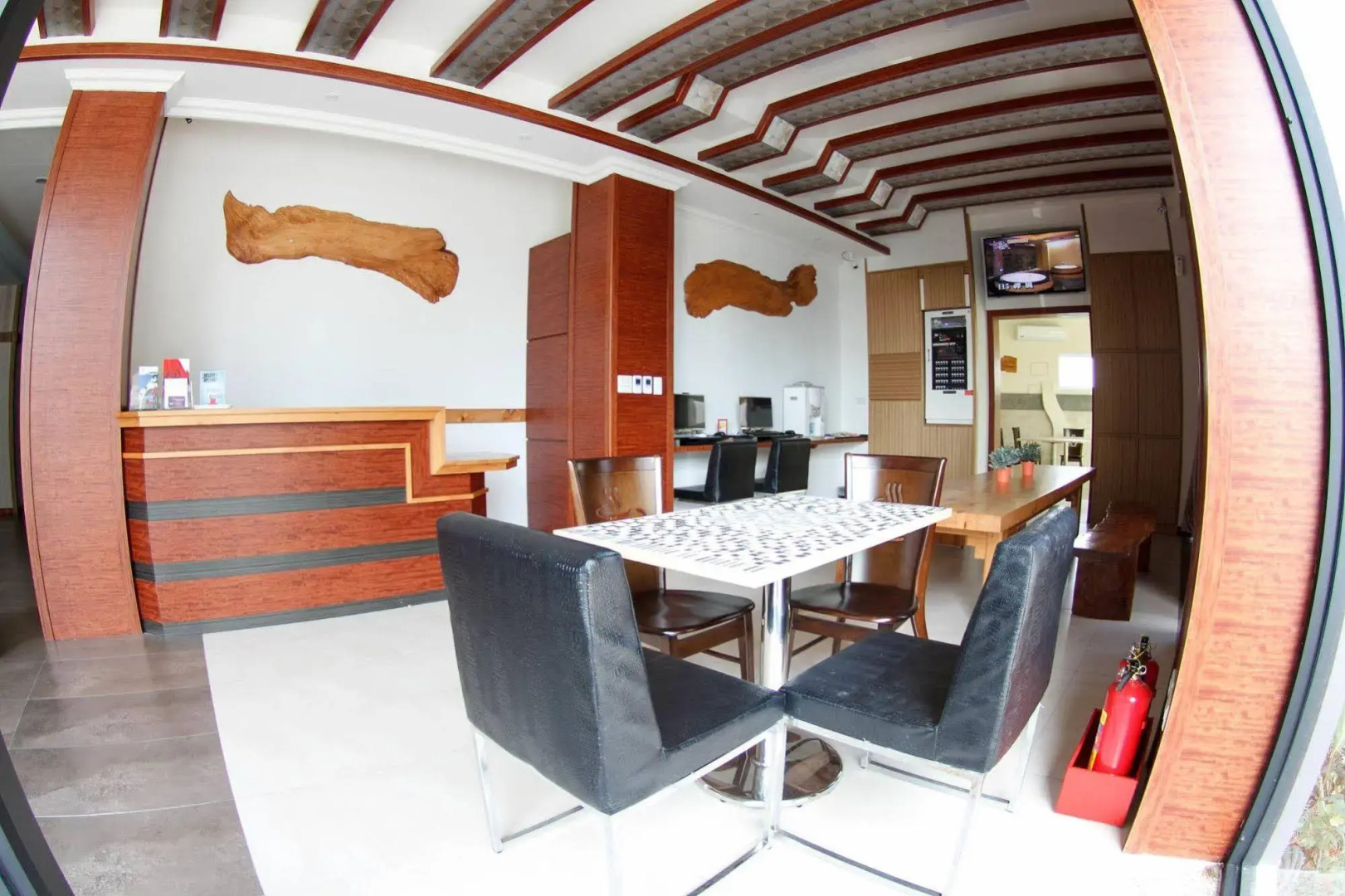 Wei Feng Exquisite Motel Pintung Branch