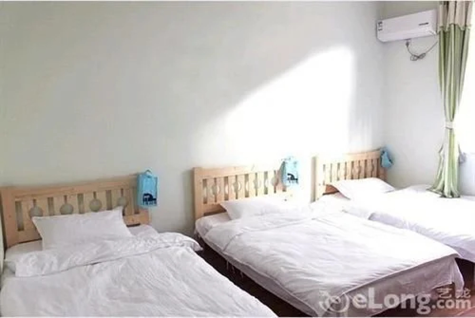 Deng Ba Lugu Lake Youth Hostel