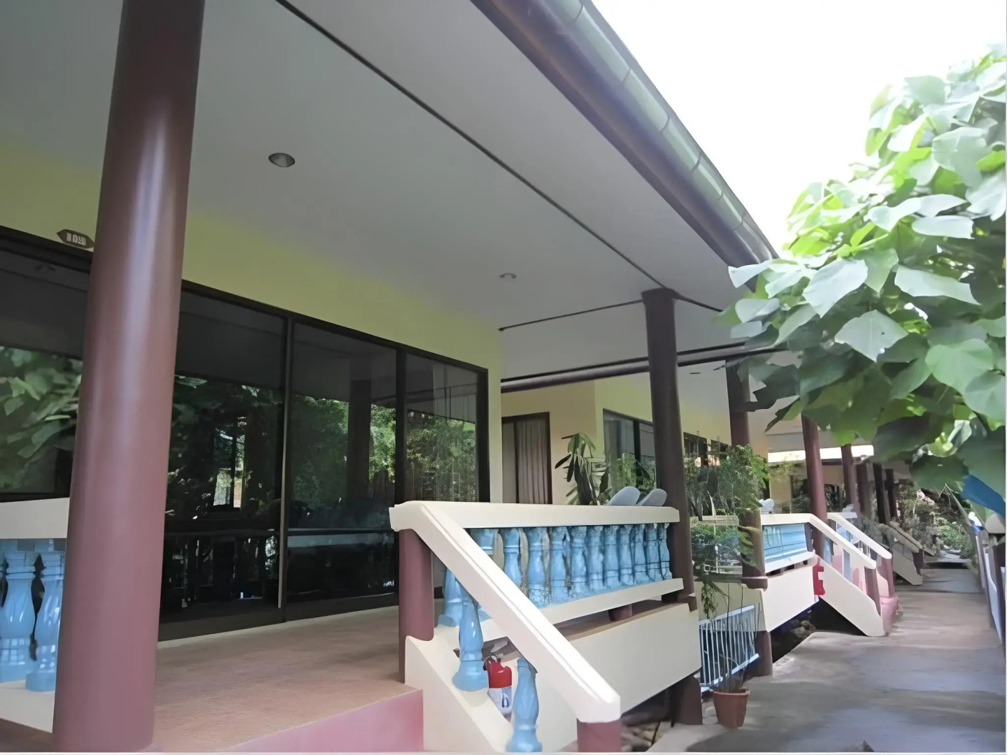 JJ Bungalow & Guest house