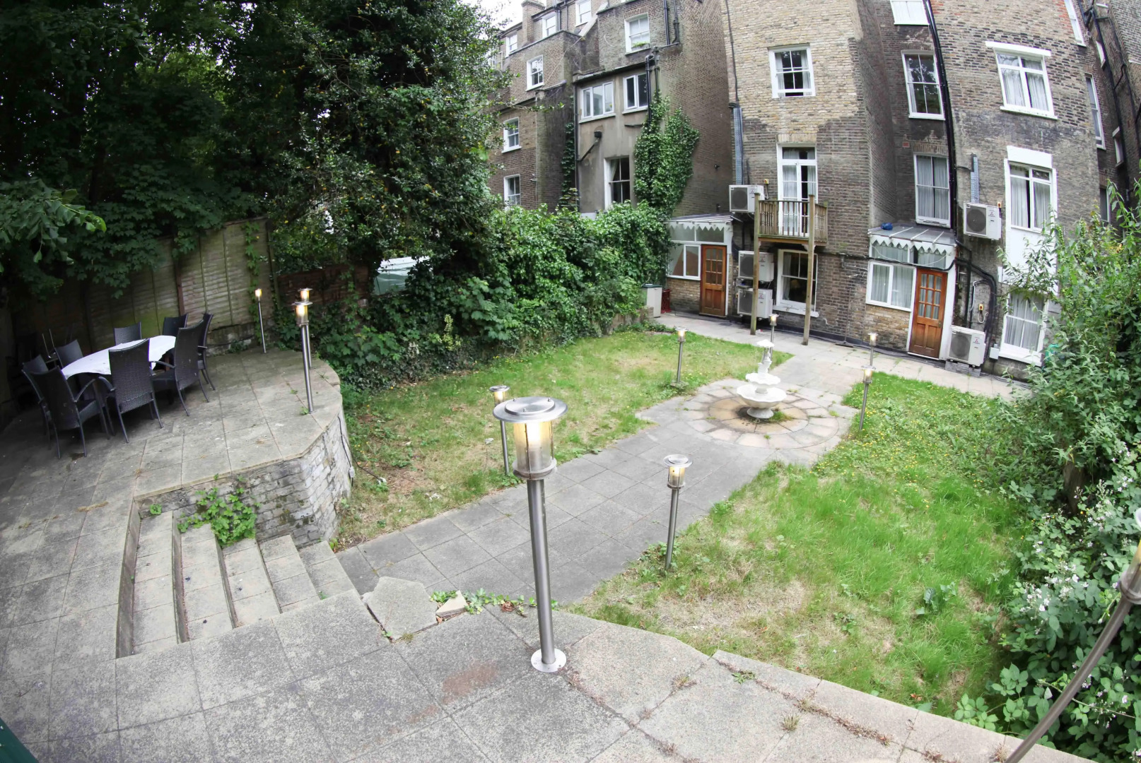 Bob W London Holland Park